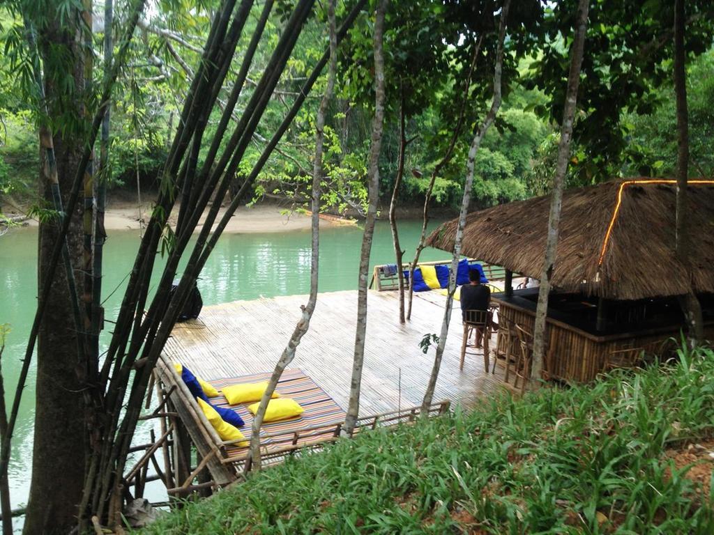 Love And Peace Deep Jungle River Paradise Resort Puerto Princesa Kültér fotó